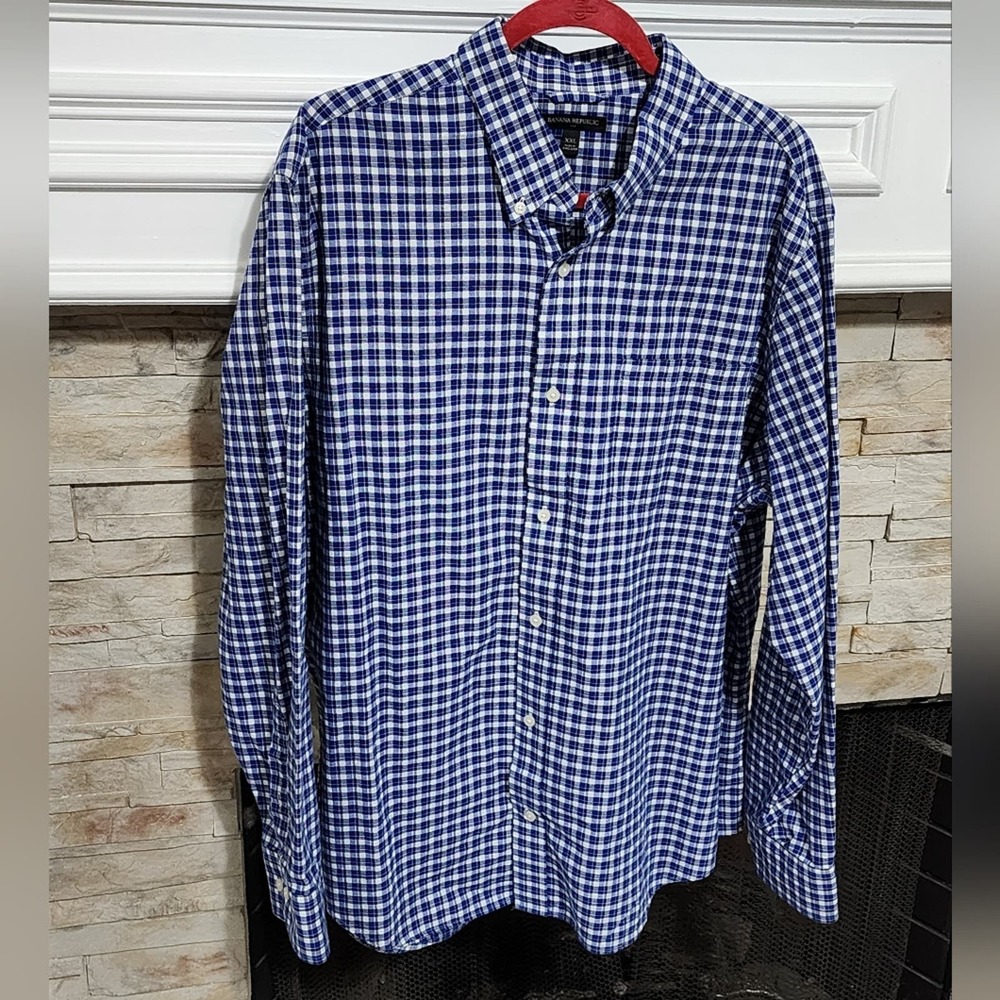 Banana Republic blue and white plaid button‎ down shirt men's size XXL